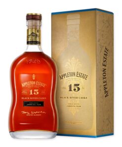 Ontdek Appleton Estate 15 Years Black River Casks, een uitmuntend Jamaicaans rum met lagen van chocolade, koffie en rijke houtnuances.