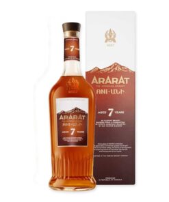 Ontdek Ararat Armenian Brandy 7 jaar, een expressie van Armeense distilleerkunst met een rijk pallet en lange afdronk. Een must voor kenners.