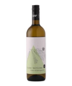 Ontdek de Eschenhof Holzer Grüner Veltliner Altweingarten, een prachtige witte wijn vol fruitige en mineralen tonen, perfect als aperitief of bij visgerechten.