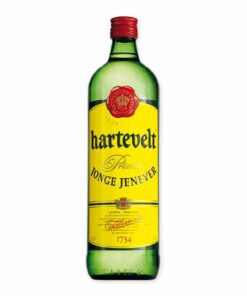 Geniet van Hartevelt Prima Jonge Jenever, een traditionele Nederlandse jenever met een zachte, harmonieuze smaak. Ideaal voor speciale momenten.