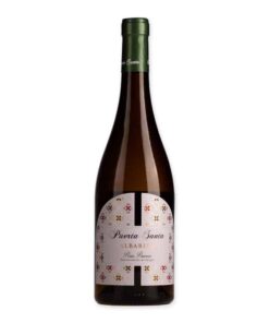 Geniet van de Puerta Santa Rias Baixas Albarino, een prachtige Spaanse witte wijn met frisse tonen van perzik en appel, ideaal voor bij zeevruchten of als verfrissend aperitief.