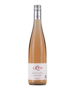Ontdek de frisheid van Weingut Leth Zweigelt Rosé (bio). Een lichte, fruitige rosé perfect voor elke gelegenheid. Geniet van de perfecte blend van rode bessen en subtiele kruiden.
